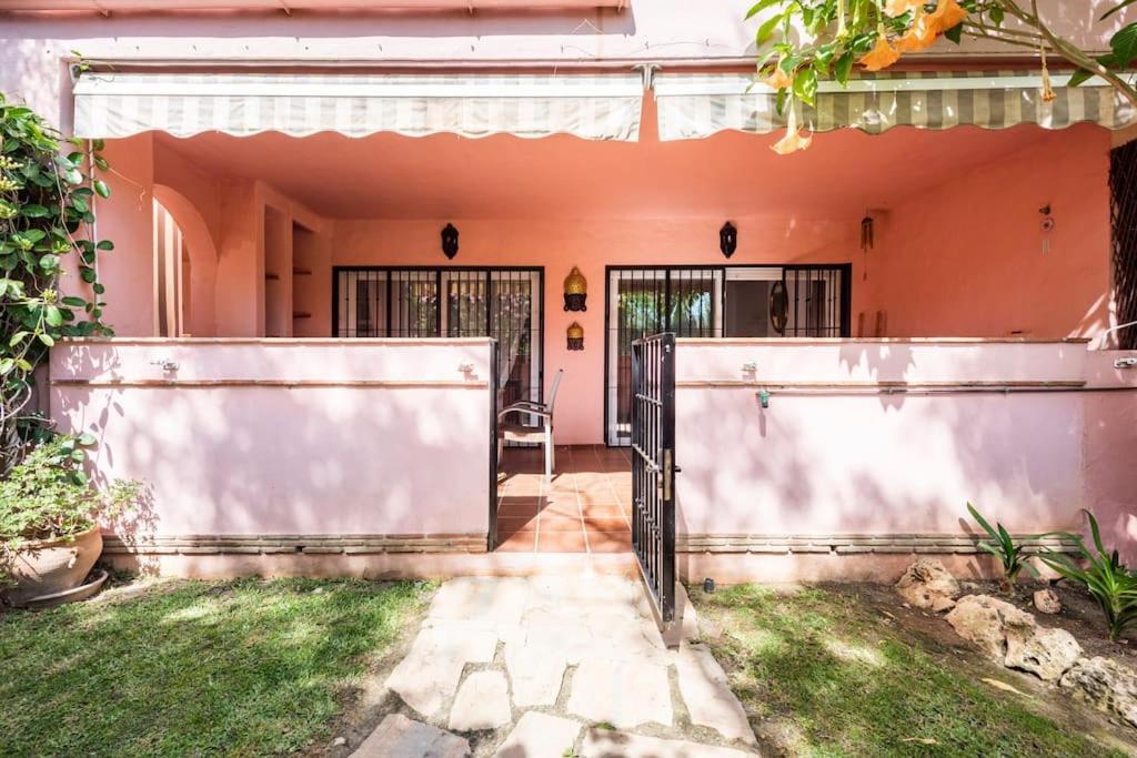 Apartamento En Marbella Guadalmina Primera Linea De Campo De Golf Los Cartujanos Exterior foto