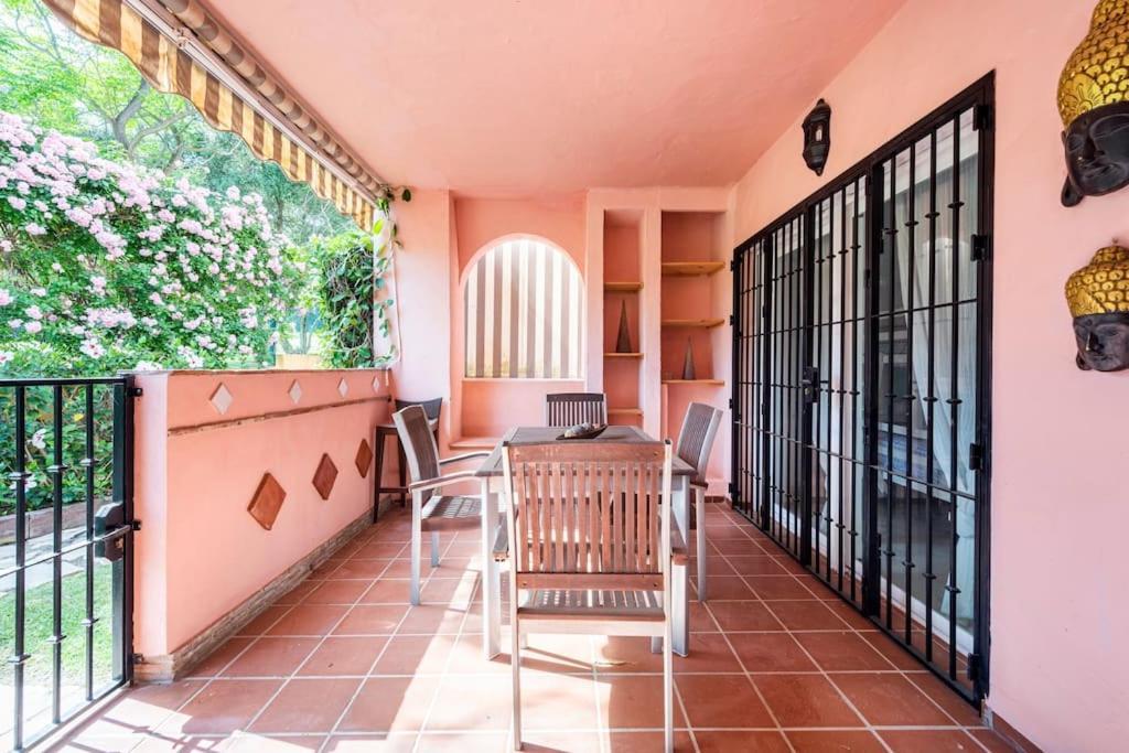 Apartamento En Marbella Guadalmina Primera Linea De Campo De Golf Los Cartujanos Exterior foto